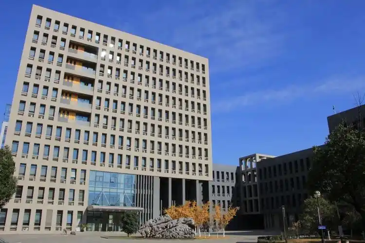 南京航空航天大学丨经济与管理学院