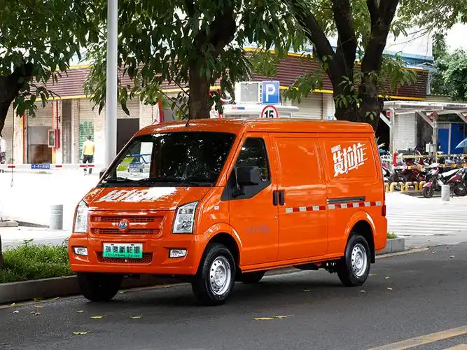 深圳汇聚达新能源汽车告诉您电动面包车到底能不能拉货?