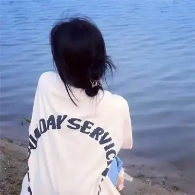 高级感背影头像女