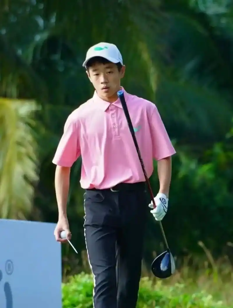 还记得《爸爸去哪儿》里的杨阳洋吗?