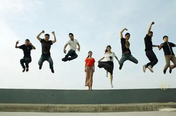 青春毕业季:留下青春的记忆,我们在一起是一辈子的缘分-九易摄影,诚挚