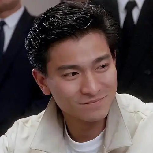 刘德华断崖式衰老,白发苍苍满脸沧桑,网友泪目:天王该退休了!