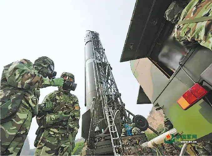 外媒热炒中国试射东风5c美方称已难守第一岛链