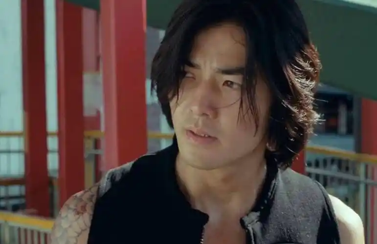 浩南哥也代言过游戏?郑伊健二郎神装扮流出,别说感觉还挺帅