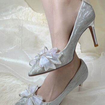 wangjiang法式水晶鞋2023春秋新款银色婚鞋水钻蝴蝶结尖头高跟鞋女细