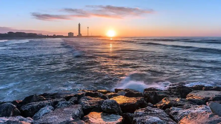 唯美意境海边风景桌面壁纸