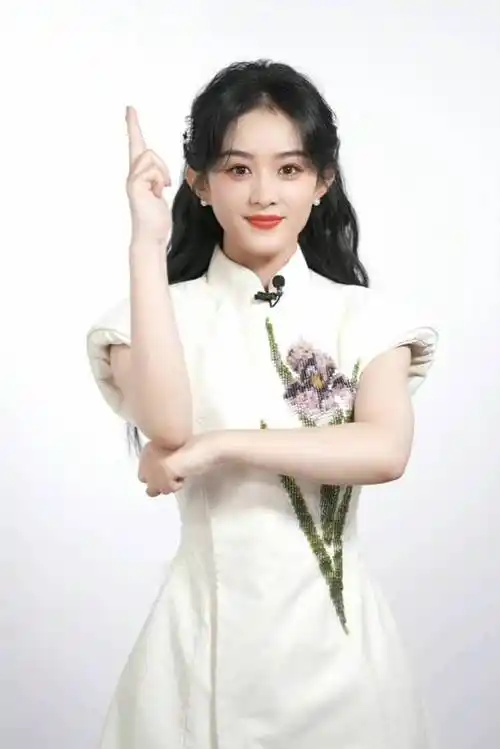 赵丽颖这是什么神仙颜值一身旗袍简直美得不像话