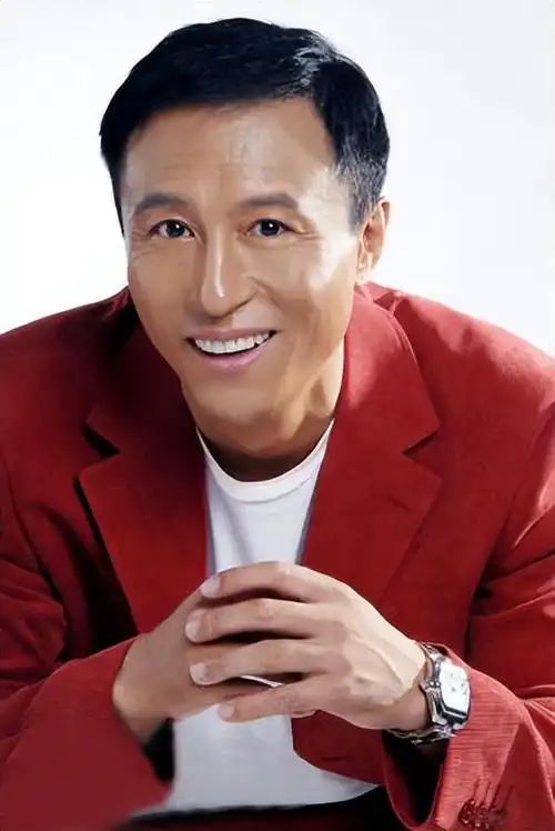 回顾王洛勇与丁宁一见钟情婚后闯美国16年感恩妻子照顾家庭