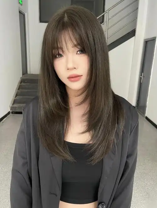 高层次锁骨发 #高级感染发 #简单又好看的发型 #美发造型 #显白的