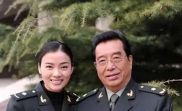 民歌天后陈思思嫁给青歌赛冠军师鹏生一女今46岁气质依旧动人