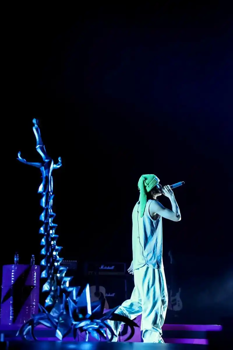 小鬼王琳凯 演唱会现场见 - 抖音