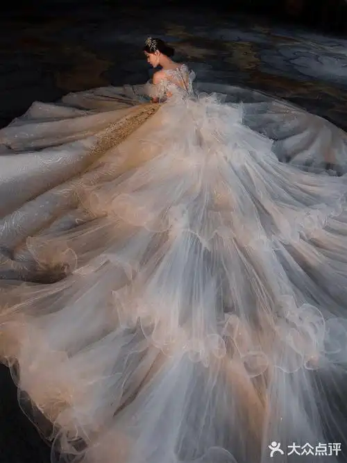 最仙婚纱78全网追问的水晶蝴蝶婚纱来了78仙气十足