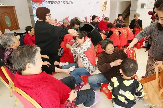 你知道吗?邻里互助不仅能帮助别人,还能提高你的幸福感!