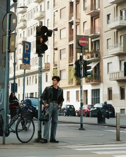 任嘉伦etro品牌代言人##任嘉伦米兰时装周