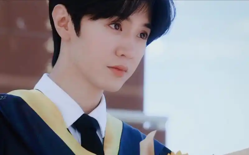 要不怎么能"骗"到他的小丫头呢|陈哲远个人向