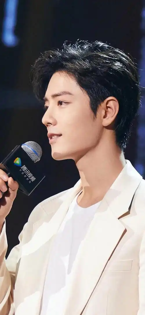 肖战一眼就惊艳的照片——肖战惊艳美图100张无水印横图