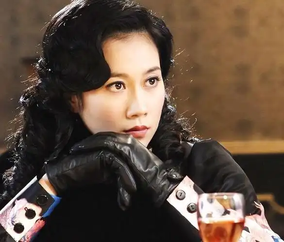 面相长得刻薄的女明星,这几位个个一脸"凶"相,几乎演不了好人-天晟网