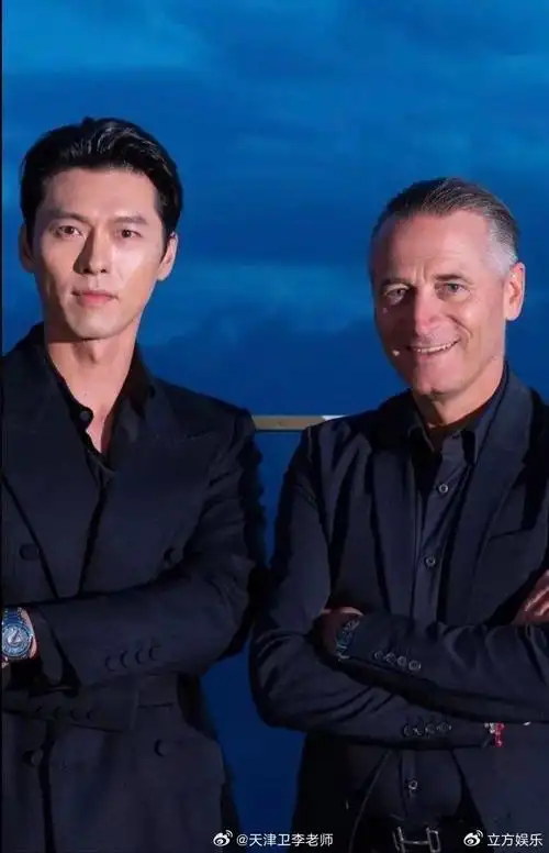 玄彬与邱淑贞女儿沈月合照 身材挺拔状态回春帅气依旧|沈月|玄彬