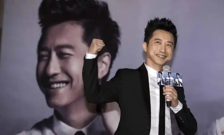 哈林这个人怎么样 哈林的现任妻子是谁