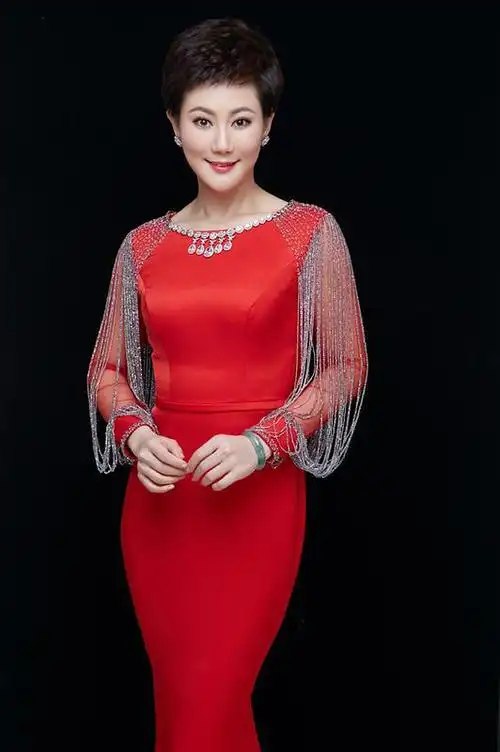 青年女高音歌唱家叶翠全新推出又一佳作《美丽时光》旋律如沐春风