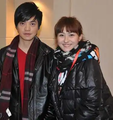 图曝李健老婆孟小蓓照片称其小贝壳容貌赛明星