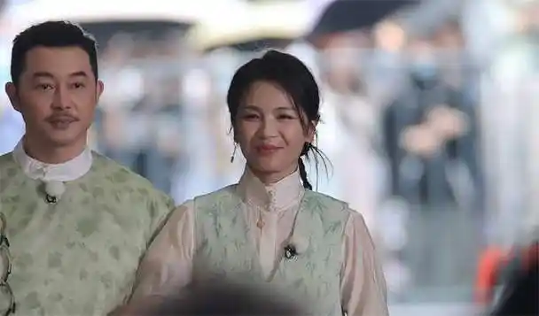 《跑男》第12季开录,现场路透照女星造型成看点,周深粉丝放大招|刘涛|