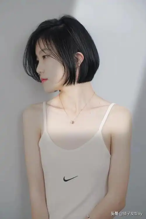 流行的短发发型(当下最火的短发送给你)(5)
