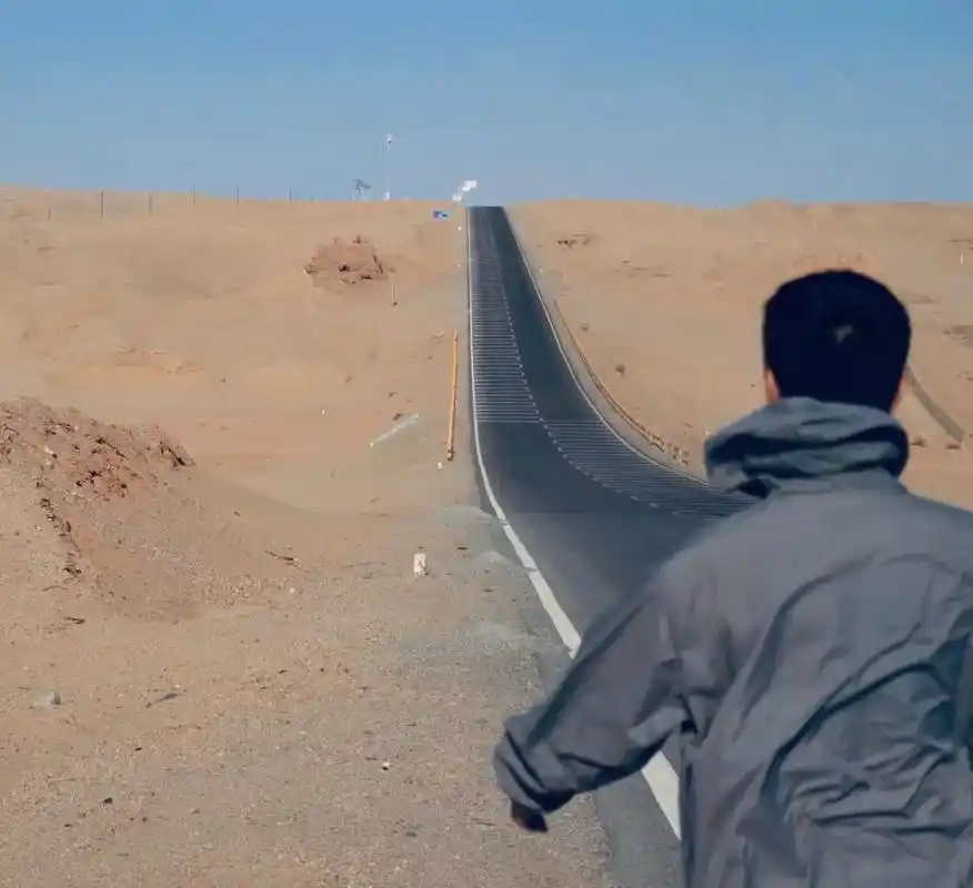 国道315公路的美与孤独 爱上大西北的荒凉与粗旷 感受无人区 - 抖音