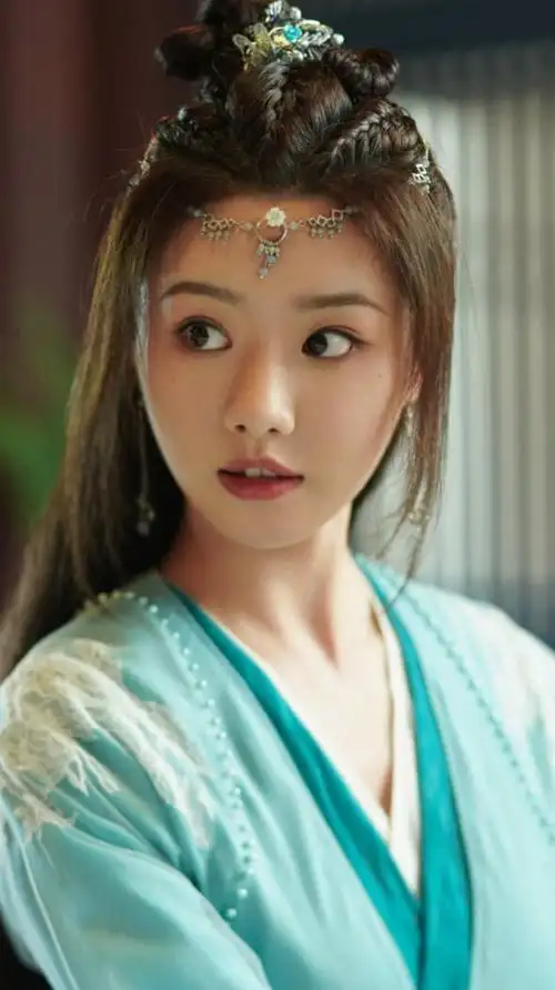 遇龙青青潘美烨