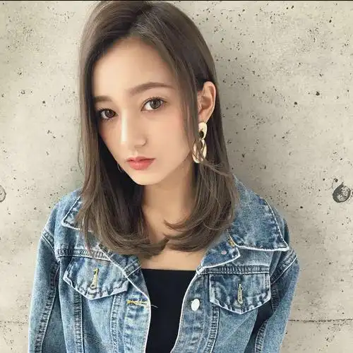 做个齐肩内扣要多少钱头发到肩膀适合什么发型