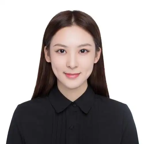 2,进入小程序选择需要的证件照尺寸或证件照类型名称,如"一寸照";3