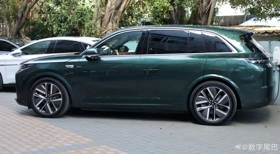 5 座中大型 suv 理想 l7 真车实拍……-新浪汽车