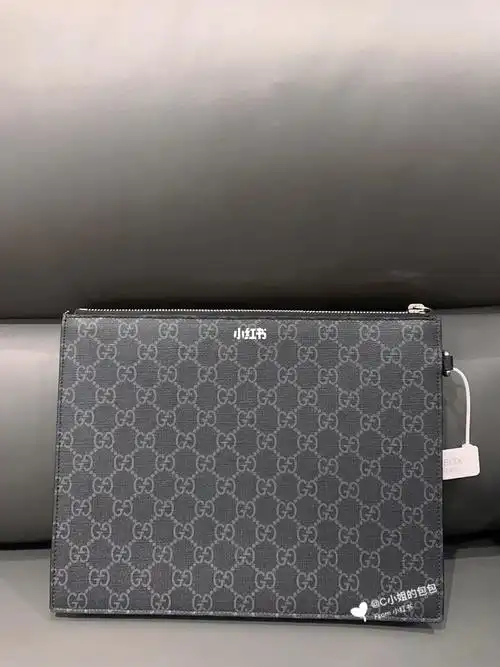 gucci 古驰 狼头男士手拿包 限量款