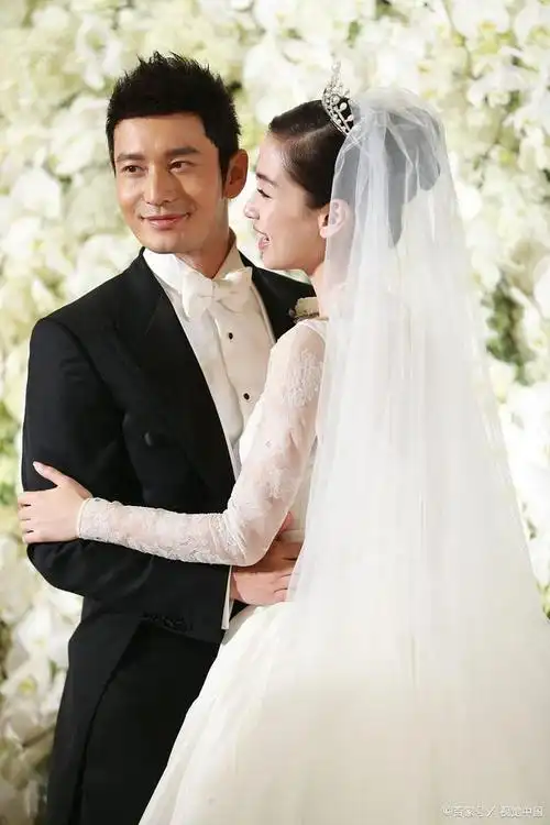 娱乐圈五对明星情侣,谁的爱情最让人羡慕?