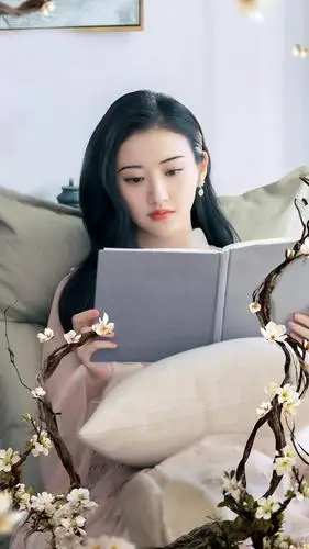 收集了一些绝美司藤手机壁纸