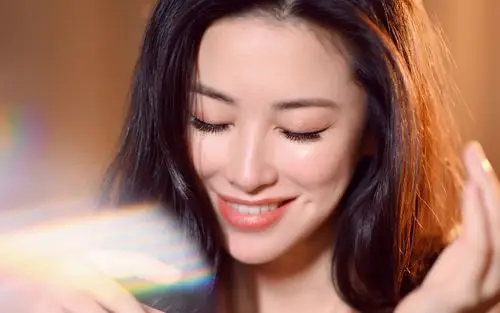 朱珠性感优雅写真桌面壁纸