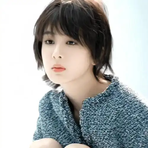 杨紫短发干净利索又不失俏皮可爱,笑起来好甜啊!一整个击中我心巴了
