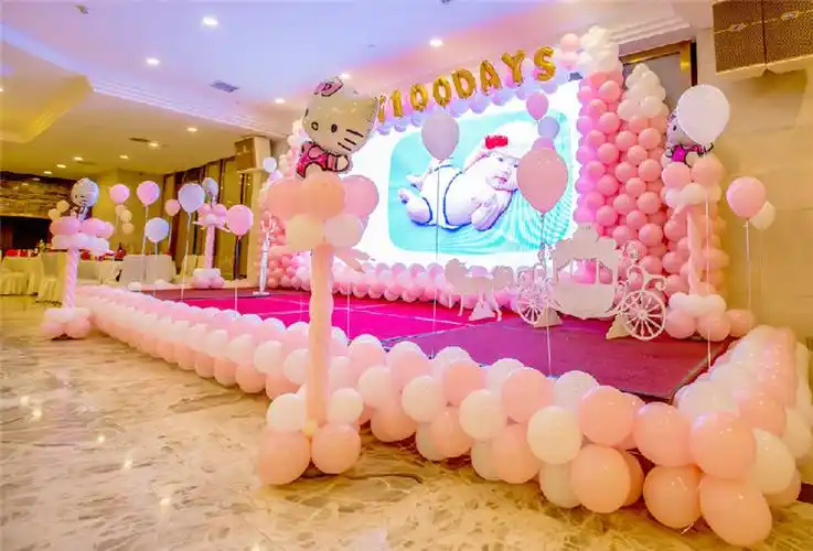 生日派对如何布置:舞台区域布置