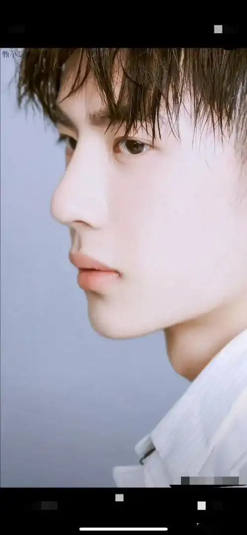 王一博锁屏酷盖王一博最适合做手机锁屏壁纸的美照高清图片