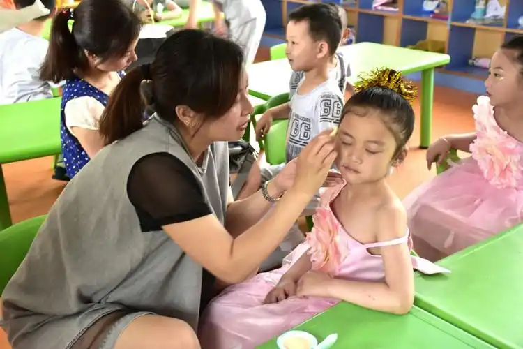 六一儿童节大四班演出花絮