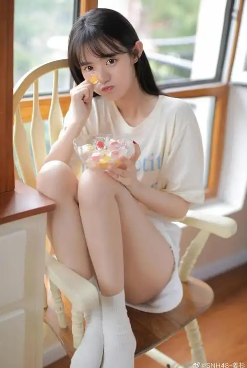 【引言】哎呀呀,说起咱们家的甜美小公举姜杉,那真是个传奇噢!