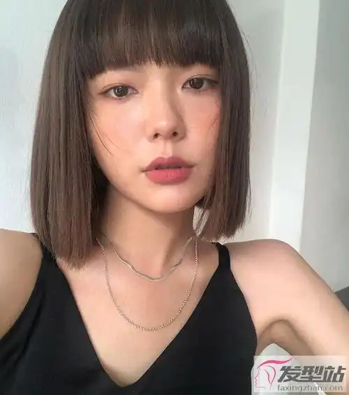 酷girl必剪短发推荐 一刀切短直发又甜又a_发型站_最新流行发型设计