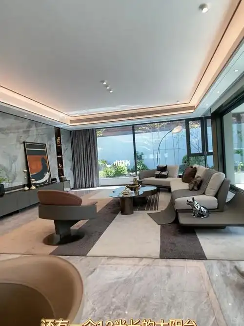 芙蓉中路300平全装修天幕大平层