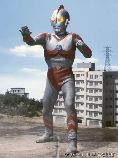 爱迪奥特曼第1话