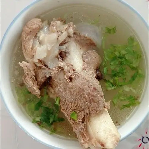 初涵做的大骨汤