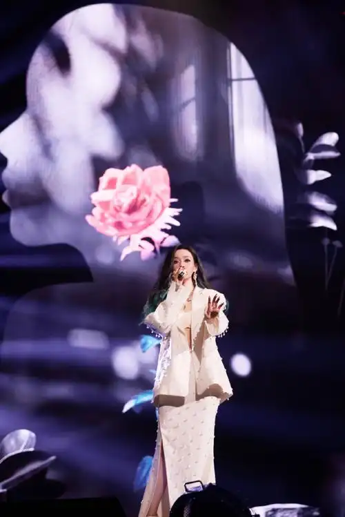 #张靓颖光2023巡回演唱会##张靓颖南京#