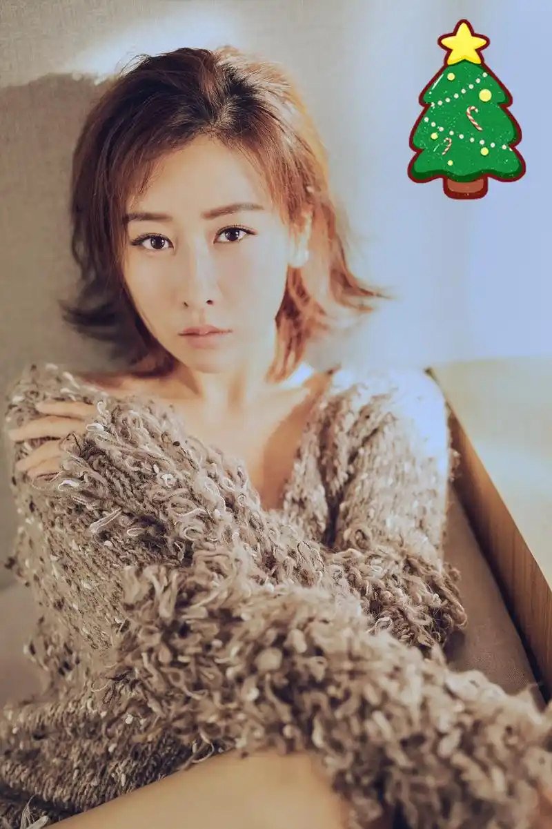 * .     *.·  °  .*  · .       *