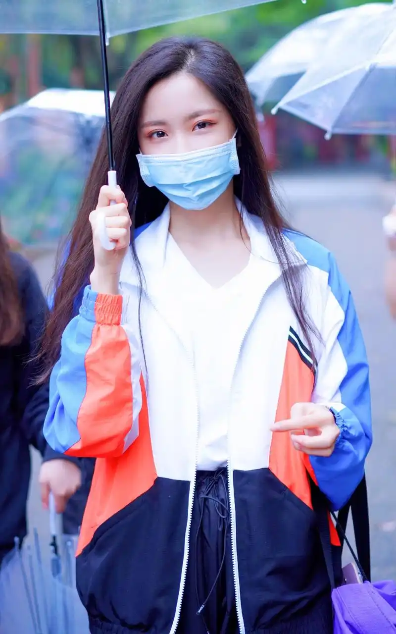 精美图集|王艺瑾,温柔甜美的女艺人