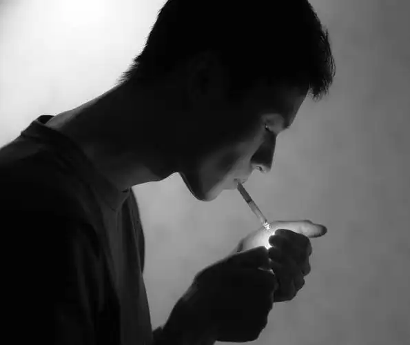 香烟为什么要分硬包软包两者有何区别经常吸烟的人了解下