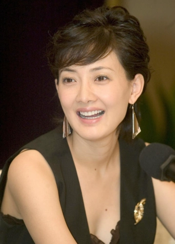 牛莉女神级的美眉